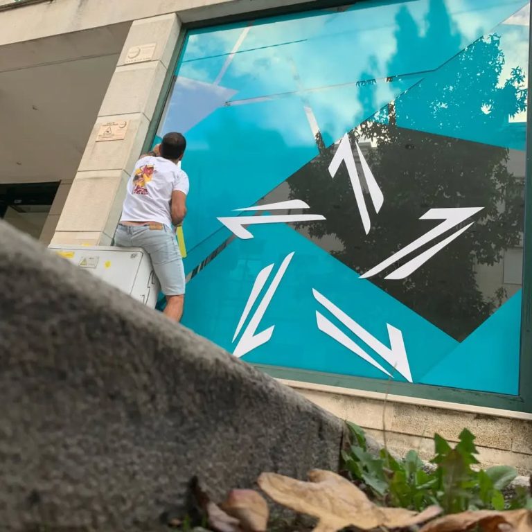 Instagram post from nos_somos_amarelo. This post is in position 2.